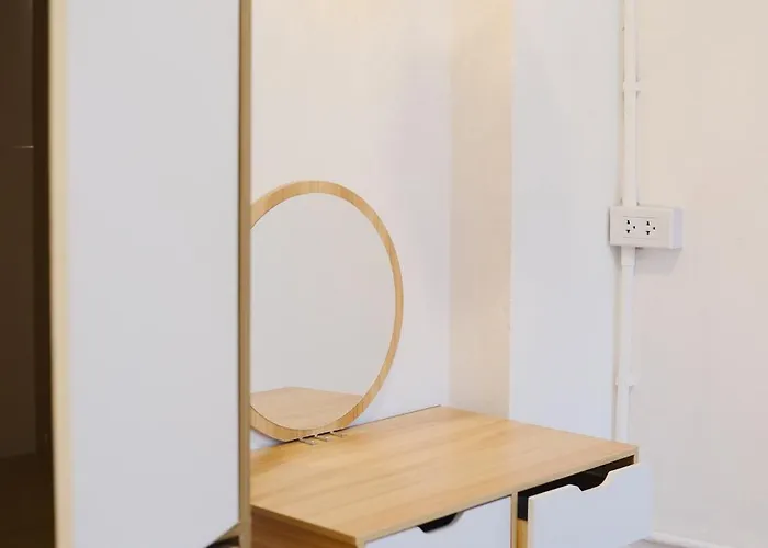 펜션 Secret House In China Town 2br. Rare Find 방콕