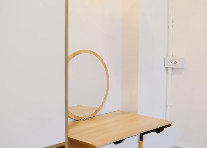 Secret House In China Town 2br. Rare Find 펜션