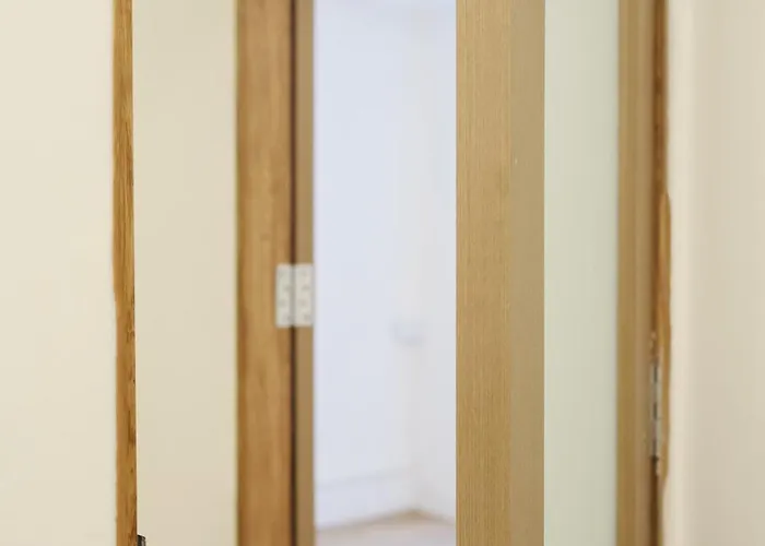 Secret House In China Town 2br. Rare Find