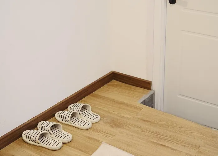 Secret House In China Town 2br. Rare Find 방콕